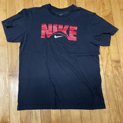Nike Dri Fit Tee Size MEDIUM