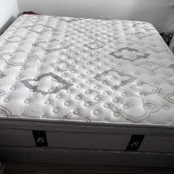 King Size Mattress and Box Springs