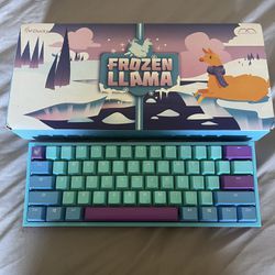 Ducky Mini Keyboard Frozen Llama Edition 