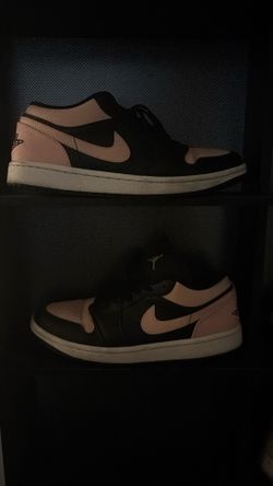 Pink Air Jordan 1 Size 9 