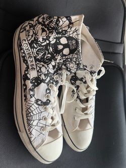 Converse Chuck Taylor’s