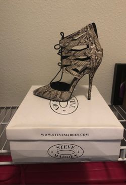 Steve Madden brand new
