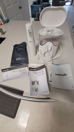 Waterpik 2 in 1 Flosser