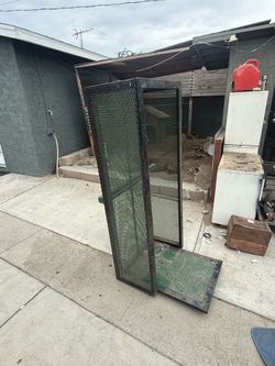 Cargo cage for any oick up or SUV