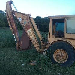 76 Dynahoe  190 WILL Not Start For Sale Parts Make Offer 