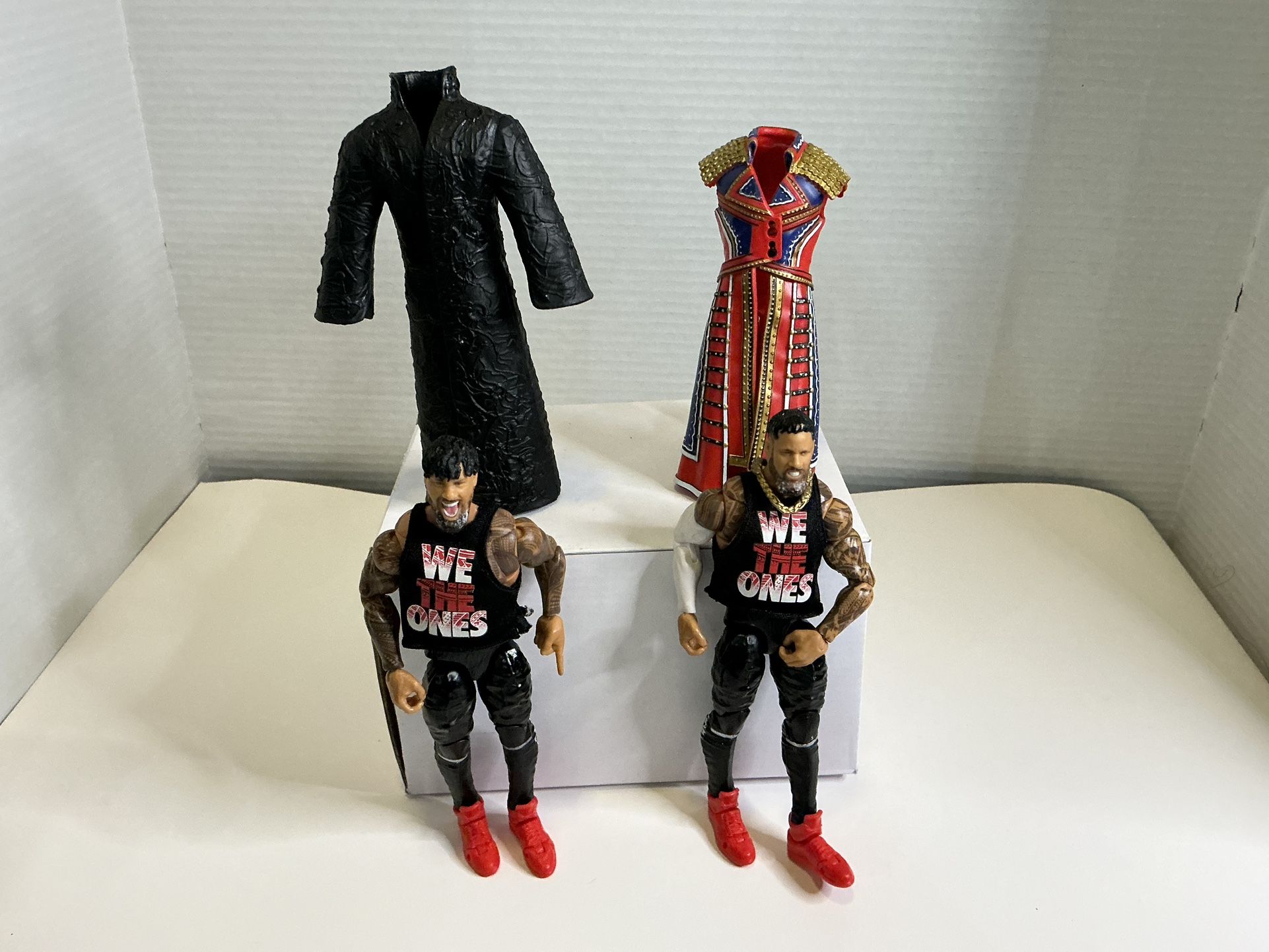 WWE Jimmy & Jey Uso Figures