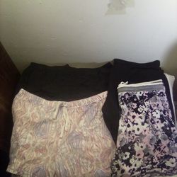 Women's Clothing 