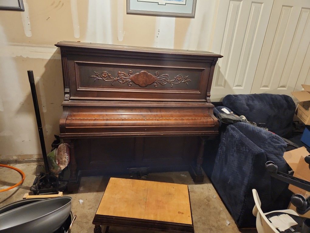 Free Piano