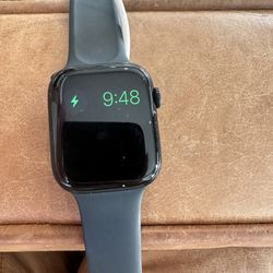 Apple Watch Series 8