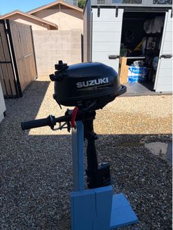 Suzuki 2.5 HP DF2.5L Outboard Motor