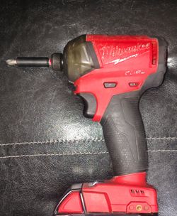 Milwaukee Surge 1/4 Hex Hydraulic Driver Tool Only