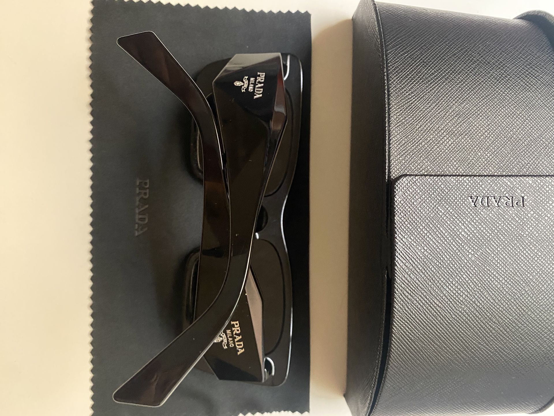 PRADA sunglasses PR08YS 51