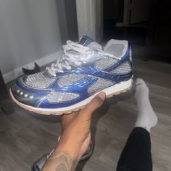 Bottega Venetta Sneaker Size 43