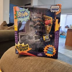 DC Universe Classics ~ BATMAN & ROBIN 1966 DELUXE ACTION FIGURE SET