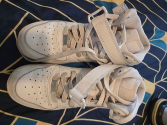 Nike shoes for women  size 5.5