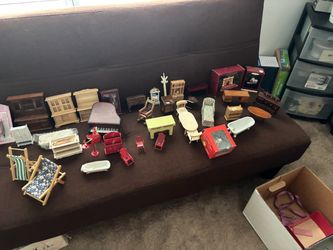 Doll house furniture