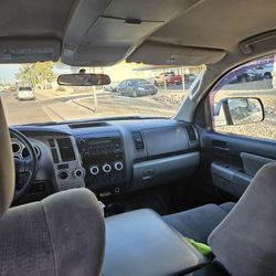 2009 Toyota Sequoia