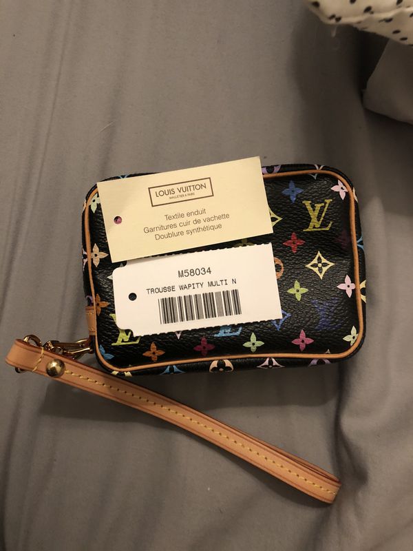 Louis Vuitton Cell Phone Case for Sale in San Dimas, CA - OfferUp