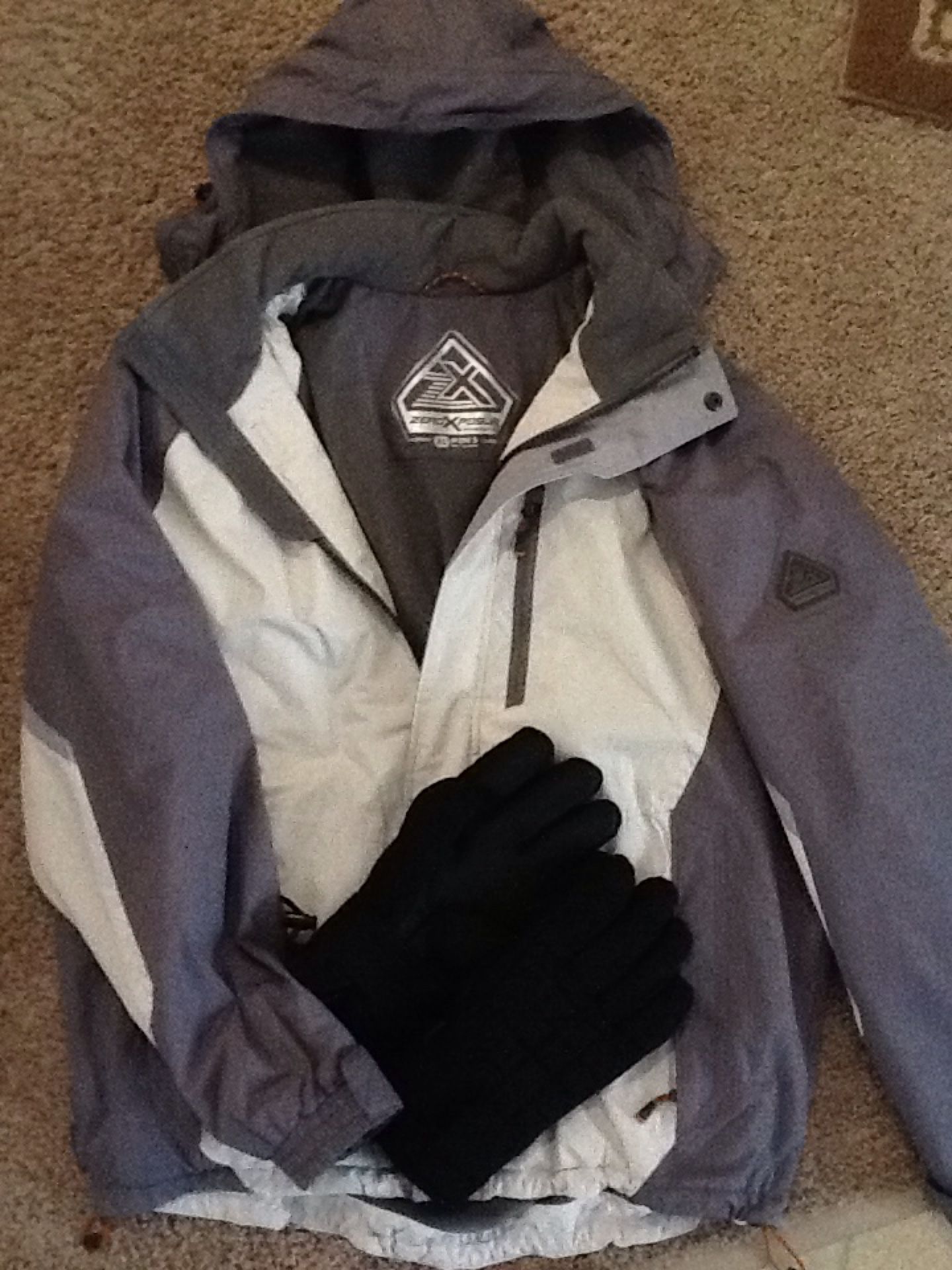 USED Men's ZERO X POSUR Winter Jacket (size XL) and Thinsulate Gloves.