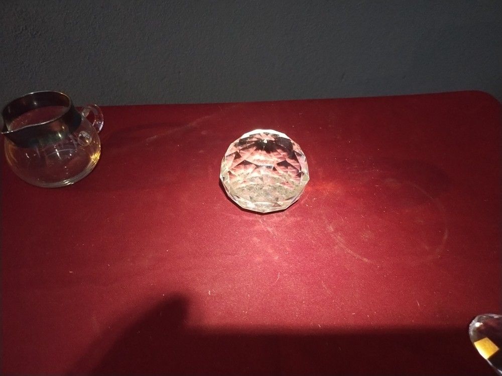 Vintage Paperweight Good Cindition