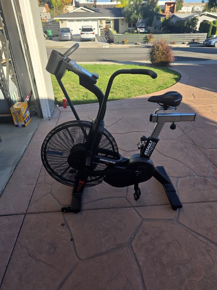 Assault Fitness – AssaultBike Pro X – Like New – Air Bike