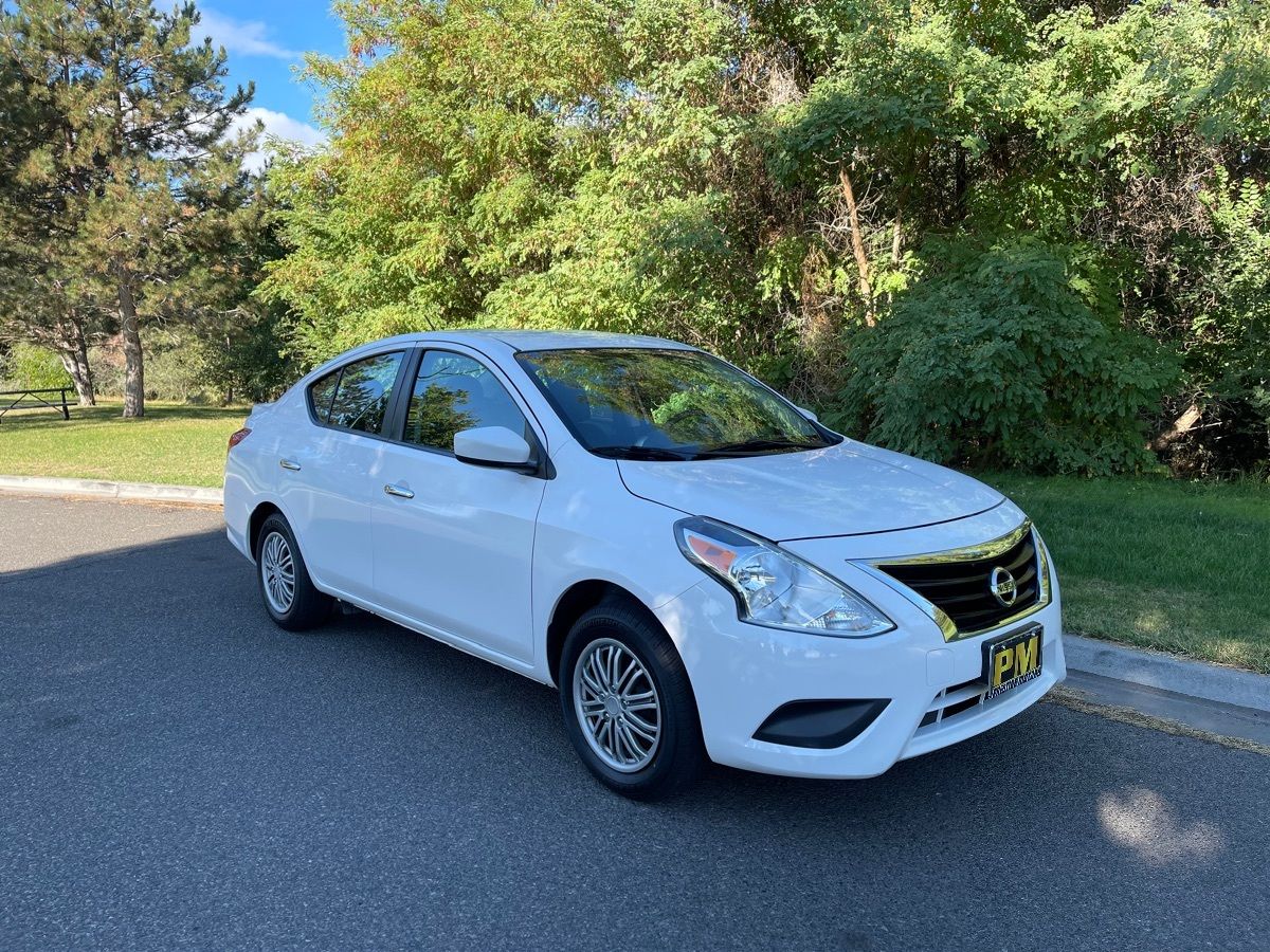 2018 Nissan Versa