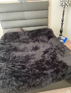 Queen Black Faux Leather Bed