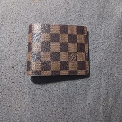 Louis Vuitton Bifold Wallet Like New