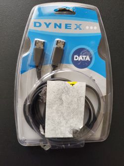Dynex eSATA Cable 6ft 1.8M supports 3Gbps External Serial ATA DX-C113221