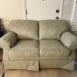 Free love Seat