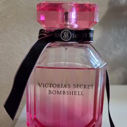 Victoria's secret bombshell perfume