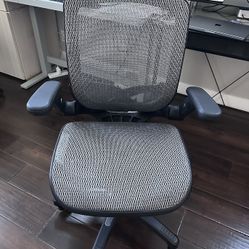 Bayside furnishing. Metrex Mesh Chair.