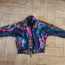 Vintage fashion jackets in large and medium size! Priced per each :)