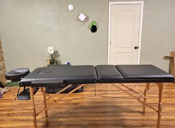 Brand New Massage Table + Attachments & Carrying Case