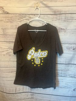Women San Diego Padres Brown V-Neck Tee with Yellow Logo size XXL