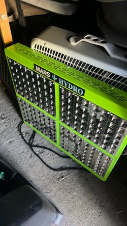 Lead lights box