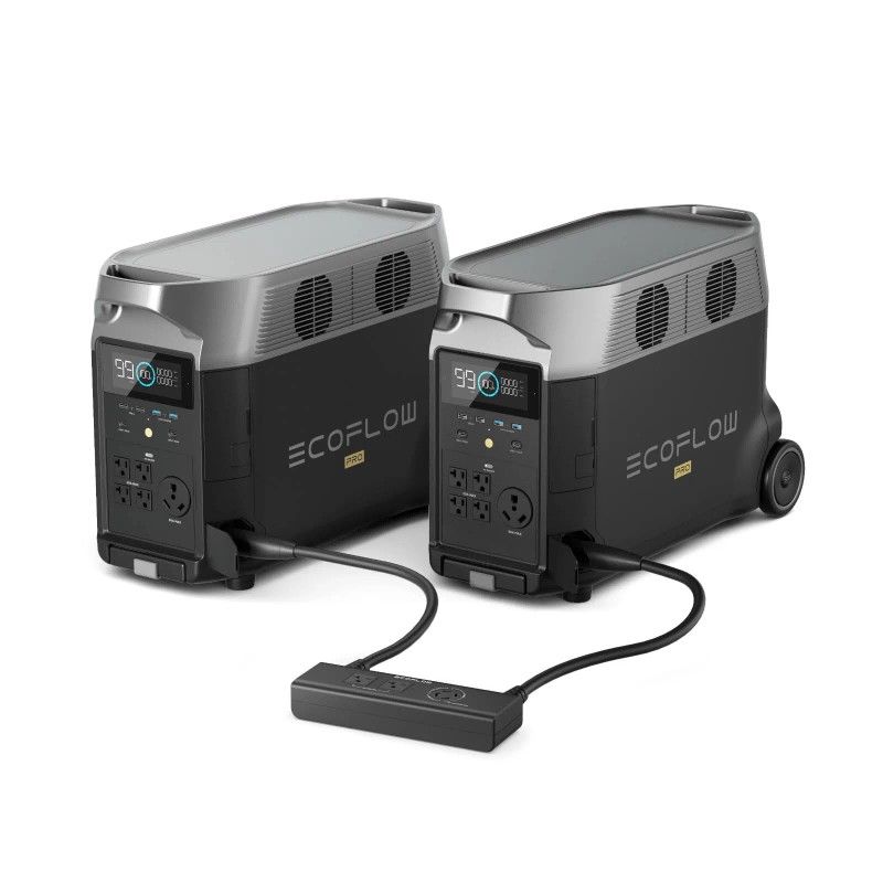 2 Ecoflow Delta Pro Units & Dual Voltage Hub