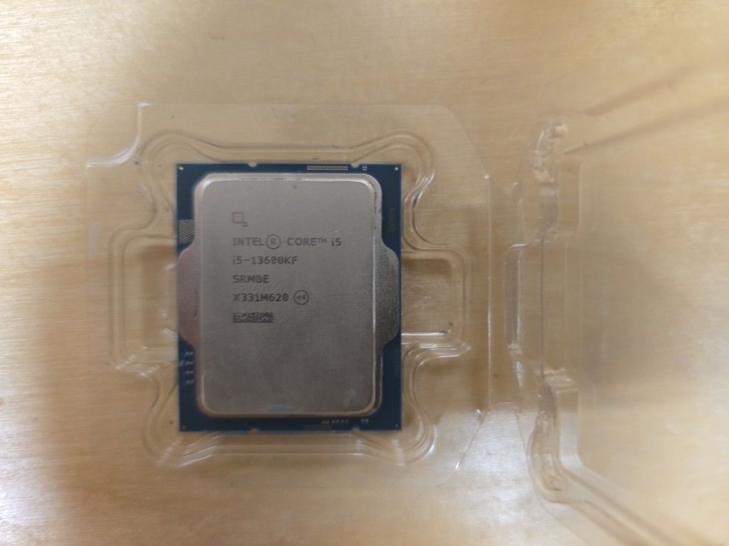 Intel i5 13600KF