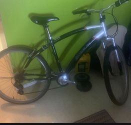 Shogun bike 24in 7 speed