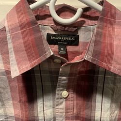 Banana Republic Long Sleeve Button Up Shirt (Size: Medium)