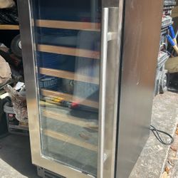 Whirl Pool Wine Cellar 