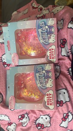 Hello kitty squishy
