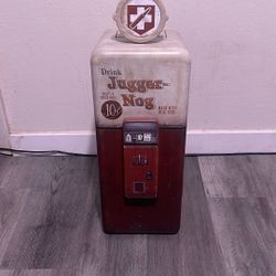 Jugger-nog Mini Fridge 