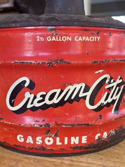 Vintage Cream City Gas Can 2.5 Gallon Gasoline