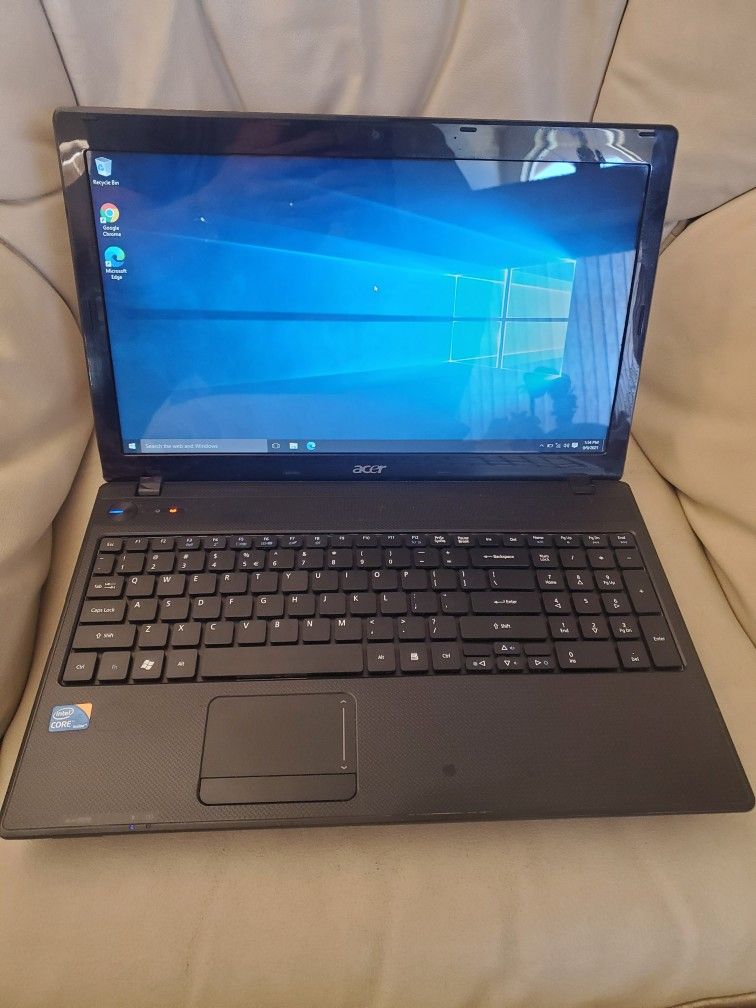 Acer Aspire Model 5742 Core i5 Laptop