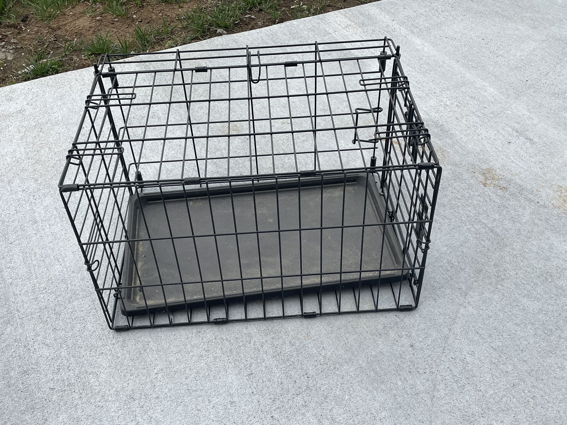 Small Dog 🐶 Crate