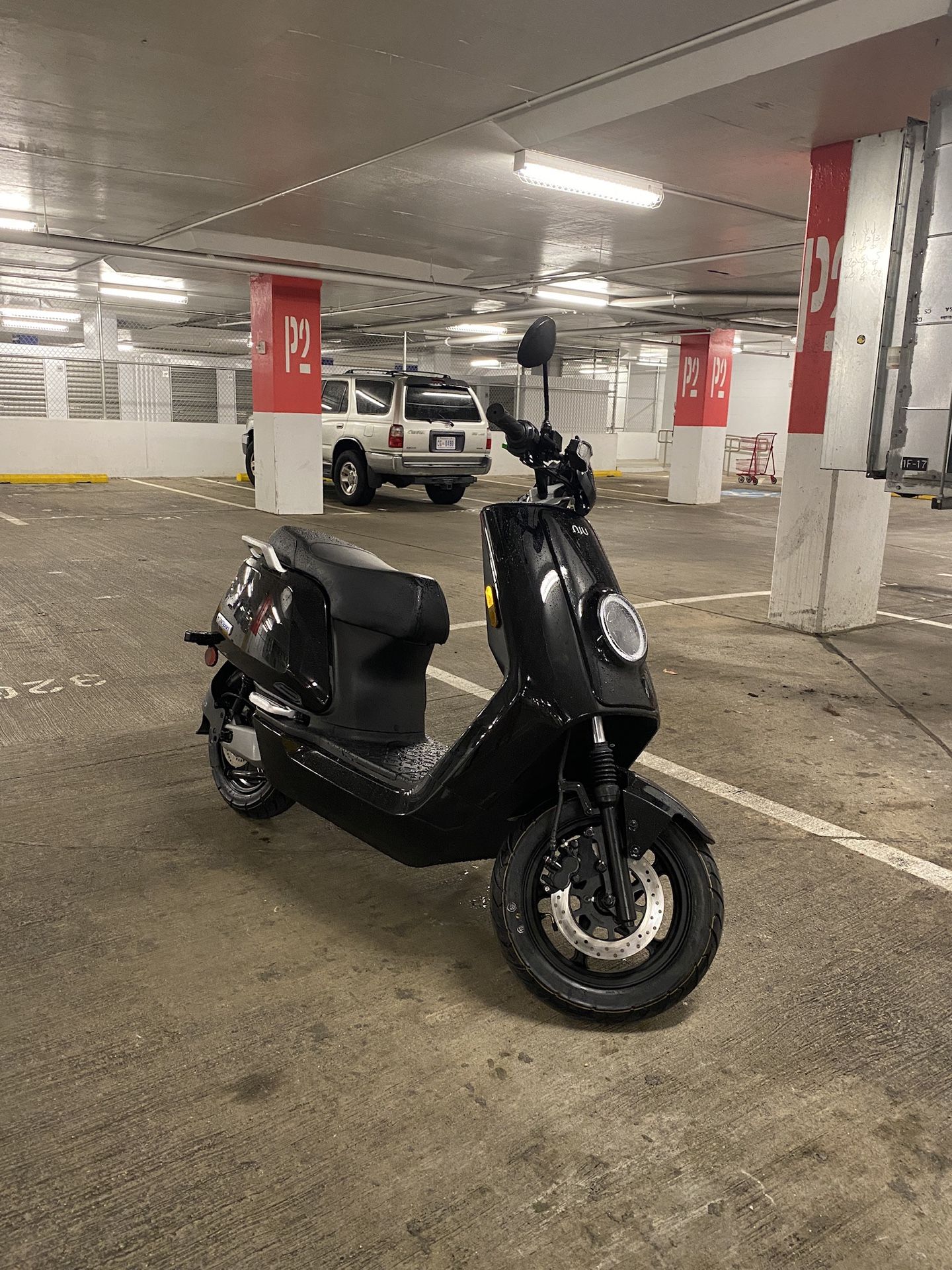 NIU N-Series Electric Scooter (moped vespa style)