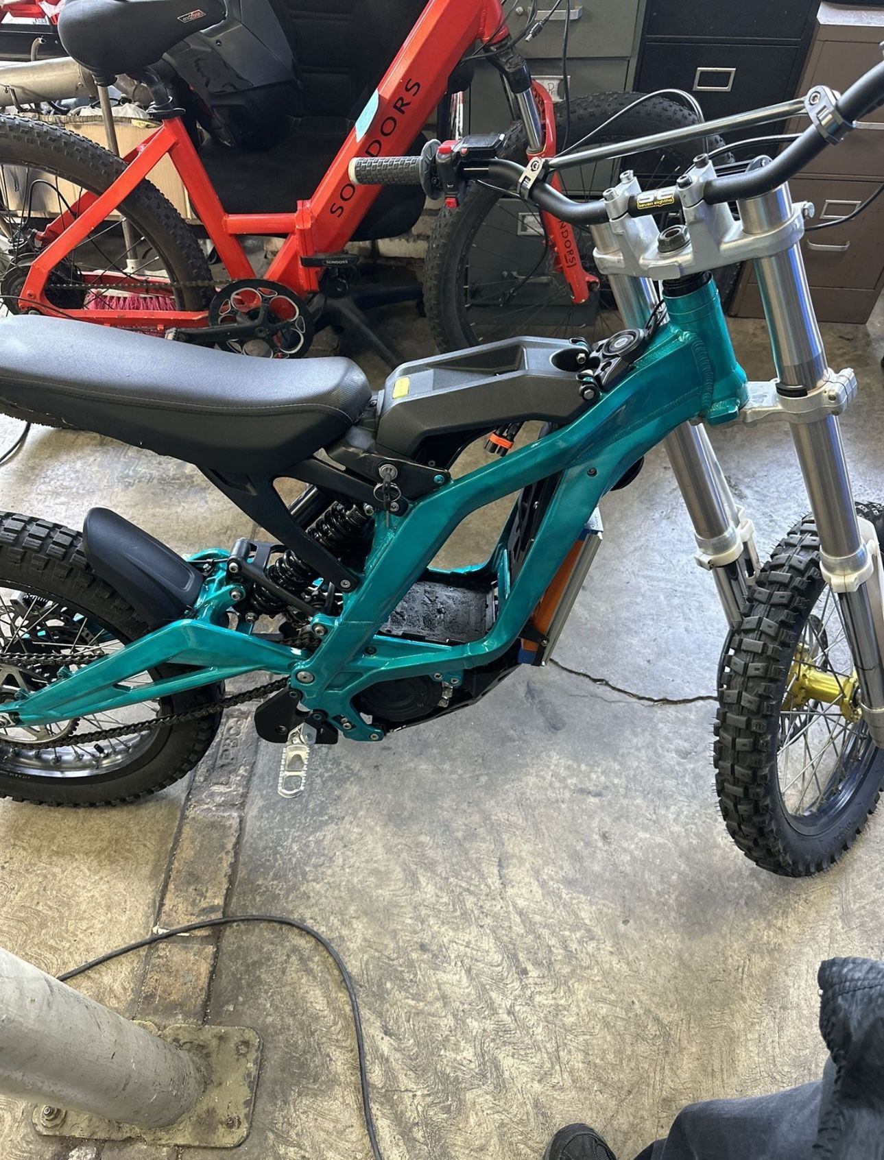 Surron repair shop Powder Coating /upgrades
