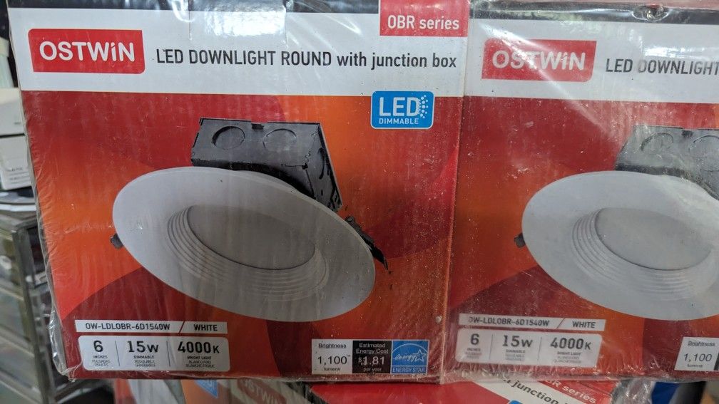 7 Recessed 6" Led 15W 4000k NEW