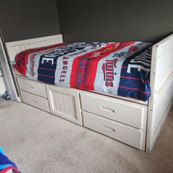 Real Wood Twin Bed With Mattress